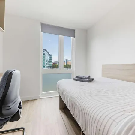 Brand New Student Only Ensuites In Leeds *