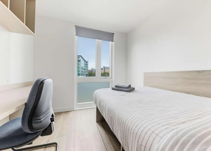 Brand New Student Only Ensuites In Leeds *