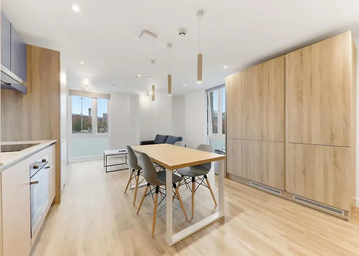 Brand New Student Only Ensuites In Leeds Holiday home