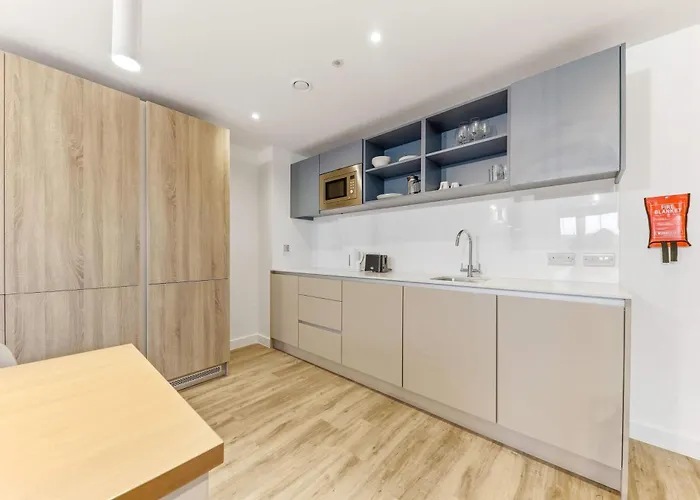 Holiday home Brand New Student Only Ensuites In Leeds